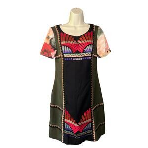 Ranna Gill Embroidered Floral Mosaic Dress | Short Sleeve | Size 4